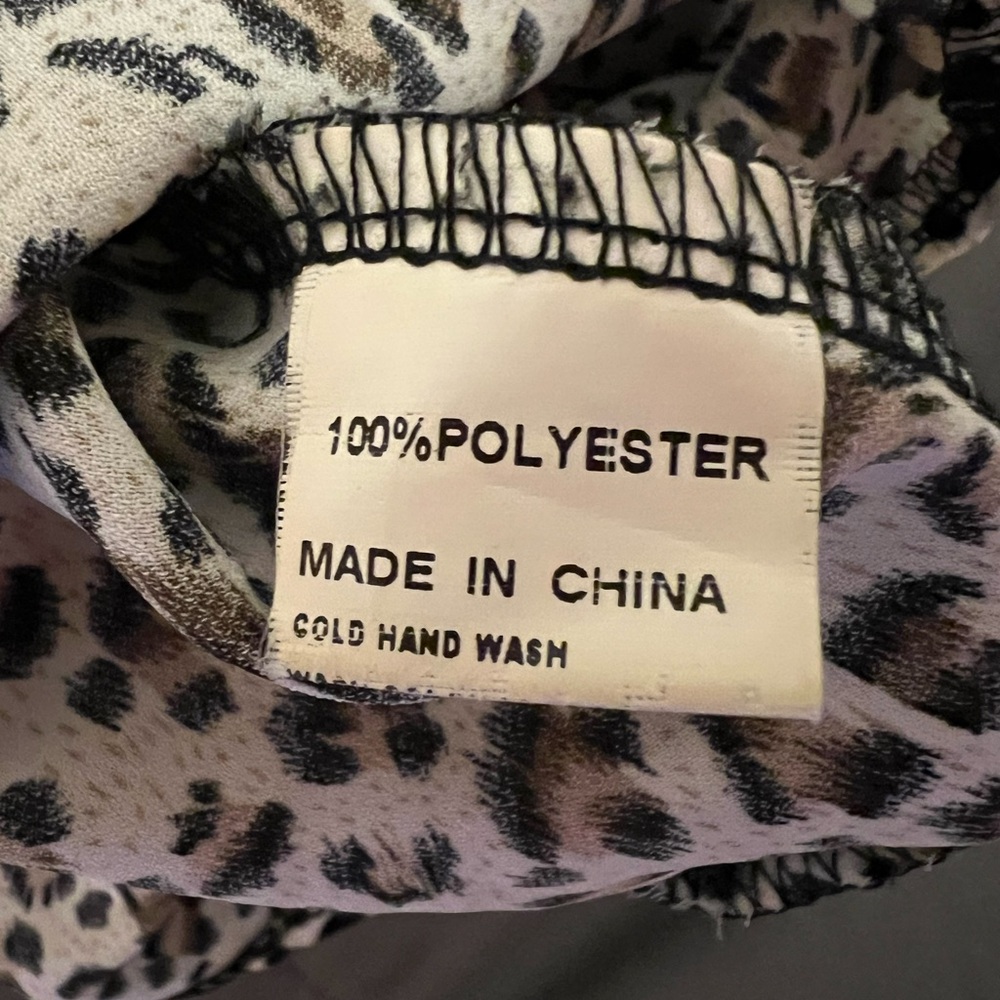 NWOT Princess Polly Anton Leopard Print Cropped Tie Front Top‎ Blouse Size 8 - Picture 4 of 5